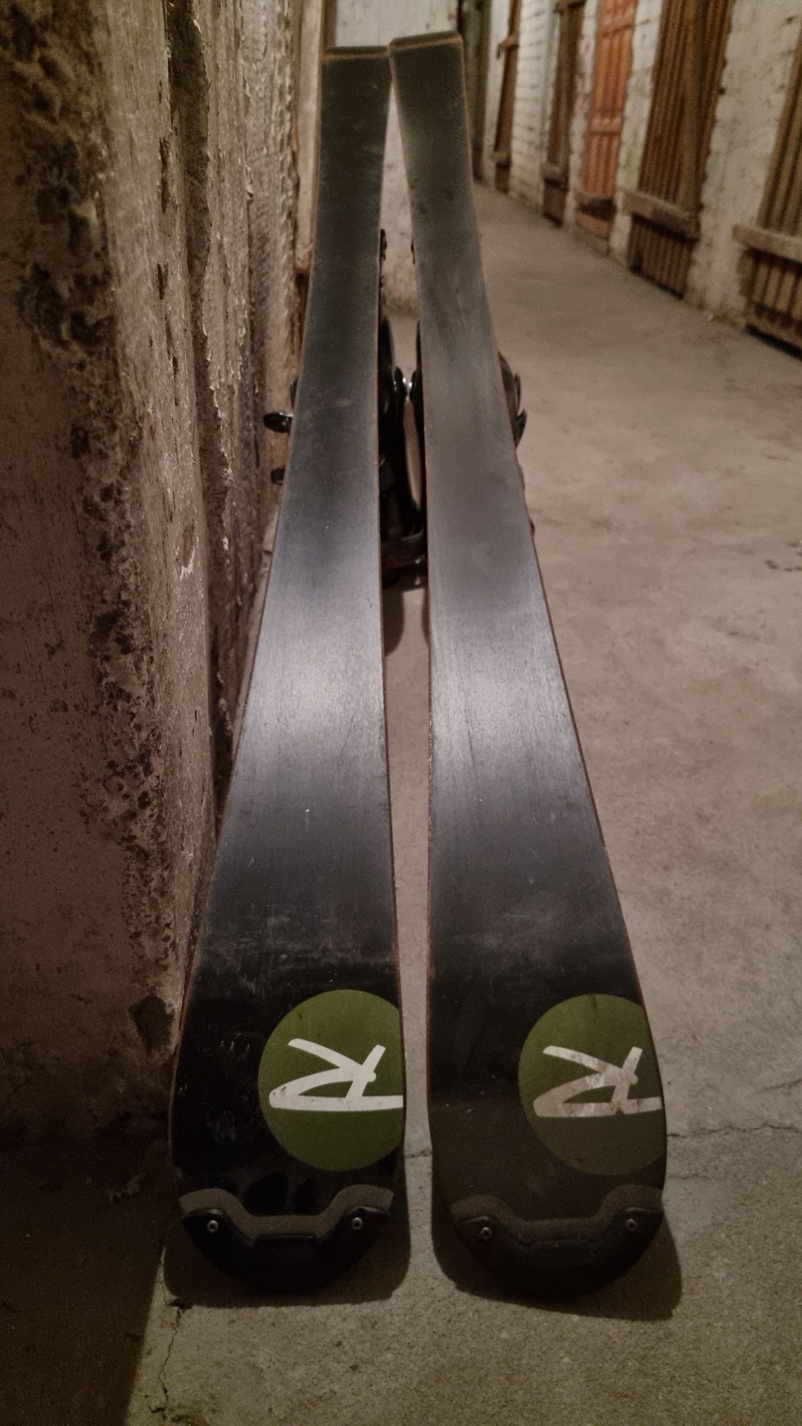 Narty Rossignol Zenith Z10 Mutix 162cm
Zenith Z10 Mutix