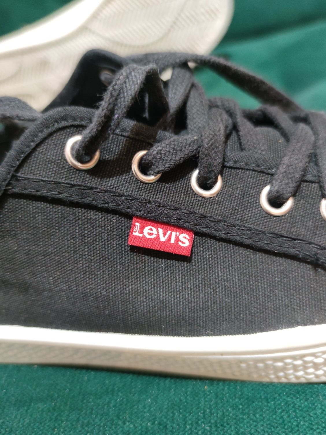 Buty damskie firmy Levi's