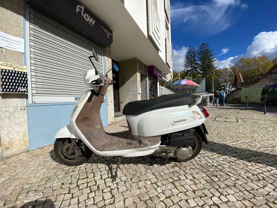 Scooter SYM 125 Branca | Revisões na marca | 35k KM