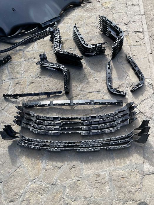 кріплення заднього бампера Tesla model 3 Y кроштейн заднього бампера