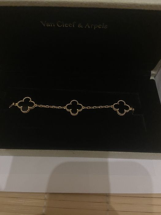 VCA Pulseira Monograma