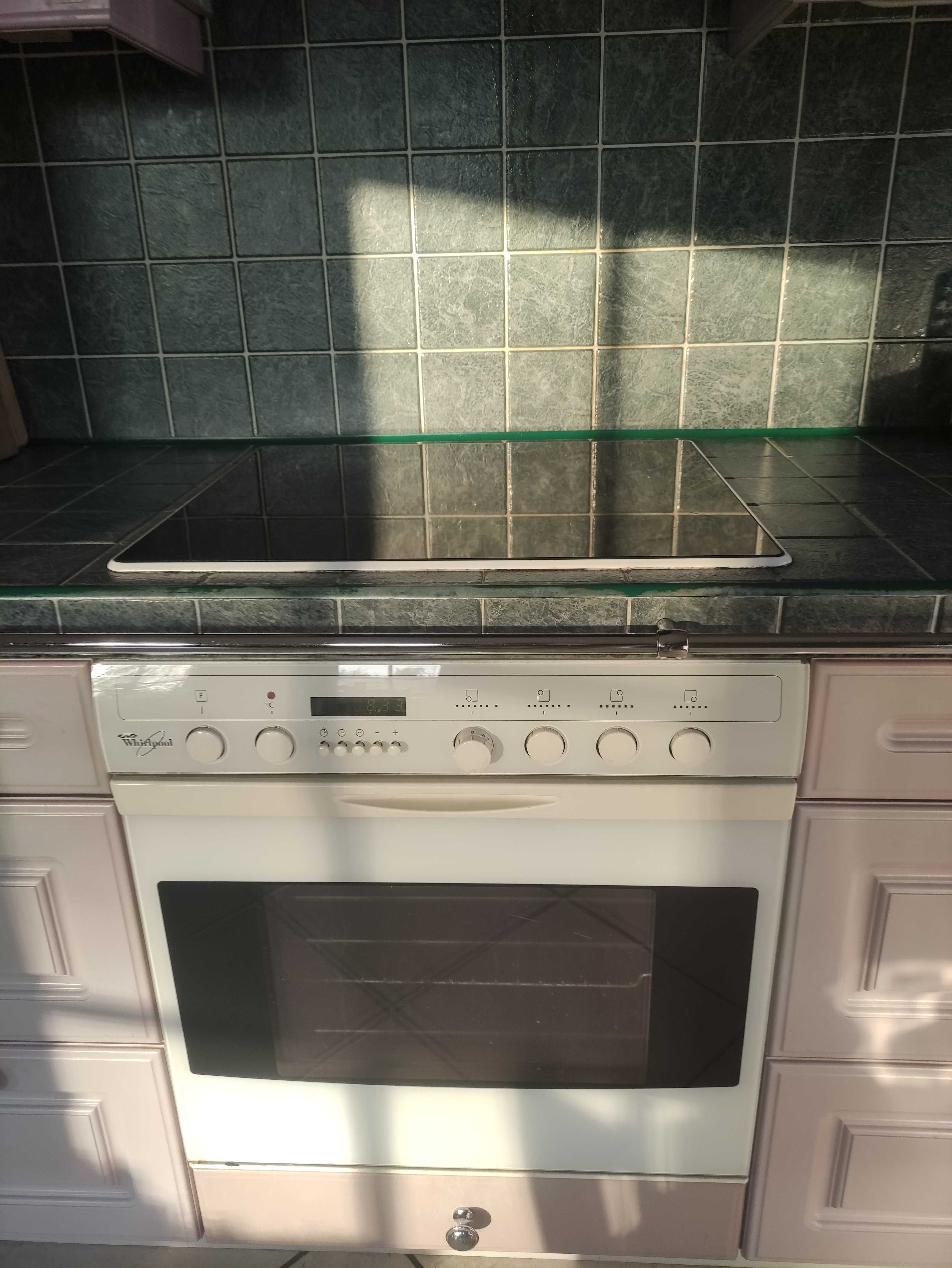 Drzwiczki piekarnika Whirpool AKP 724