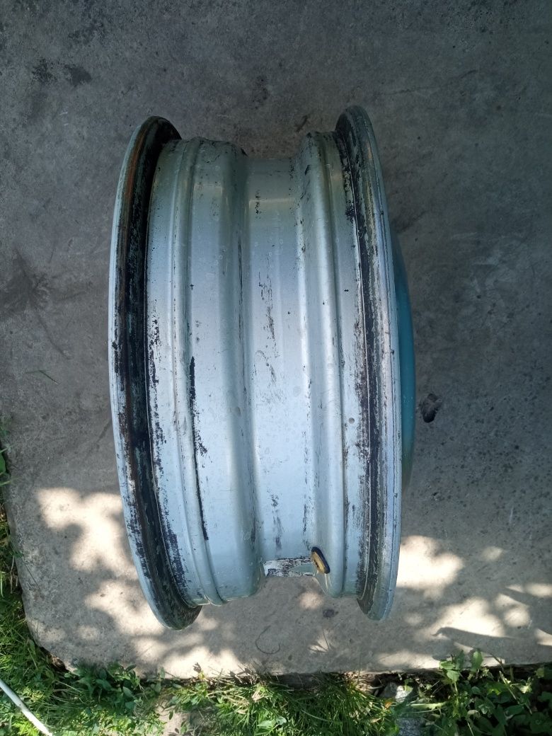 Продам диск на Газель