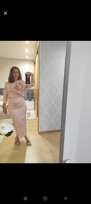 Conjunto de cerimónia novo