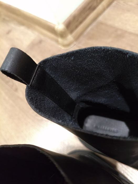 Продам шкіряні  ботінки 39 розмір