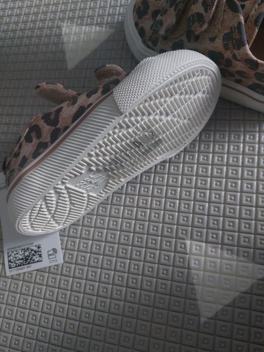 H&M trampki  adidasy 20/21 nowe nieuzywane