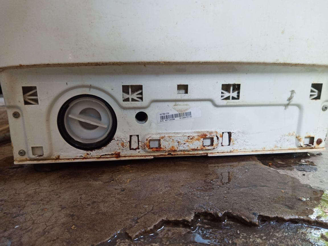 Рабочая стиральная машинка Indesit wt80