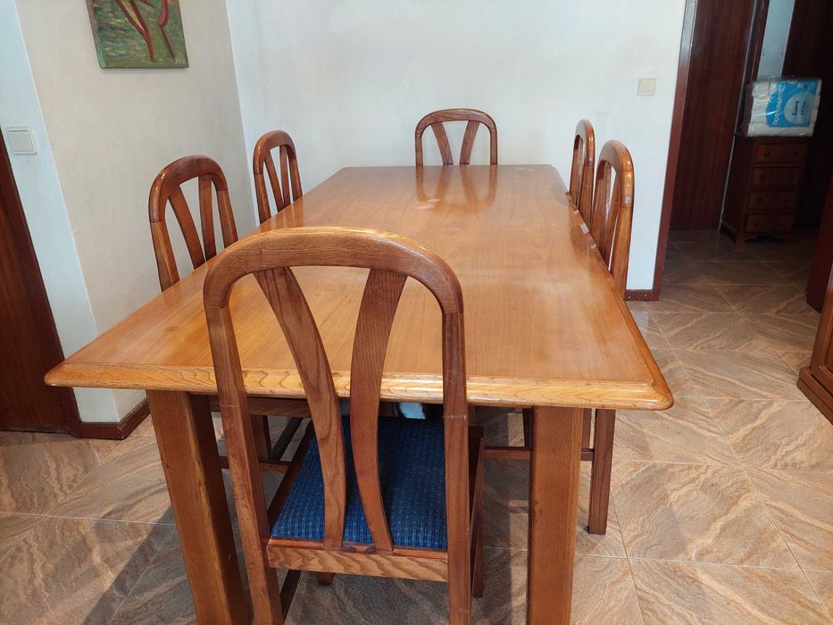 Móveis sala de jantar em cerejeira maciça