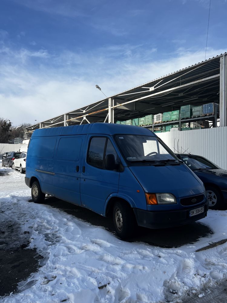 Продам бус ford transit