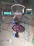 Trotinete menina
