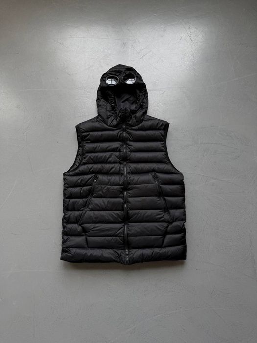 Жилетка CP COMPANY із лінзами на капюшоні