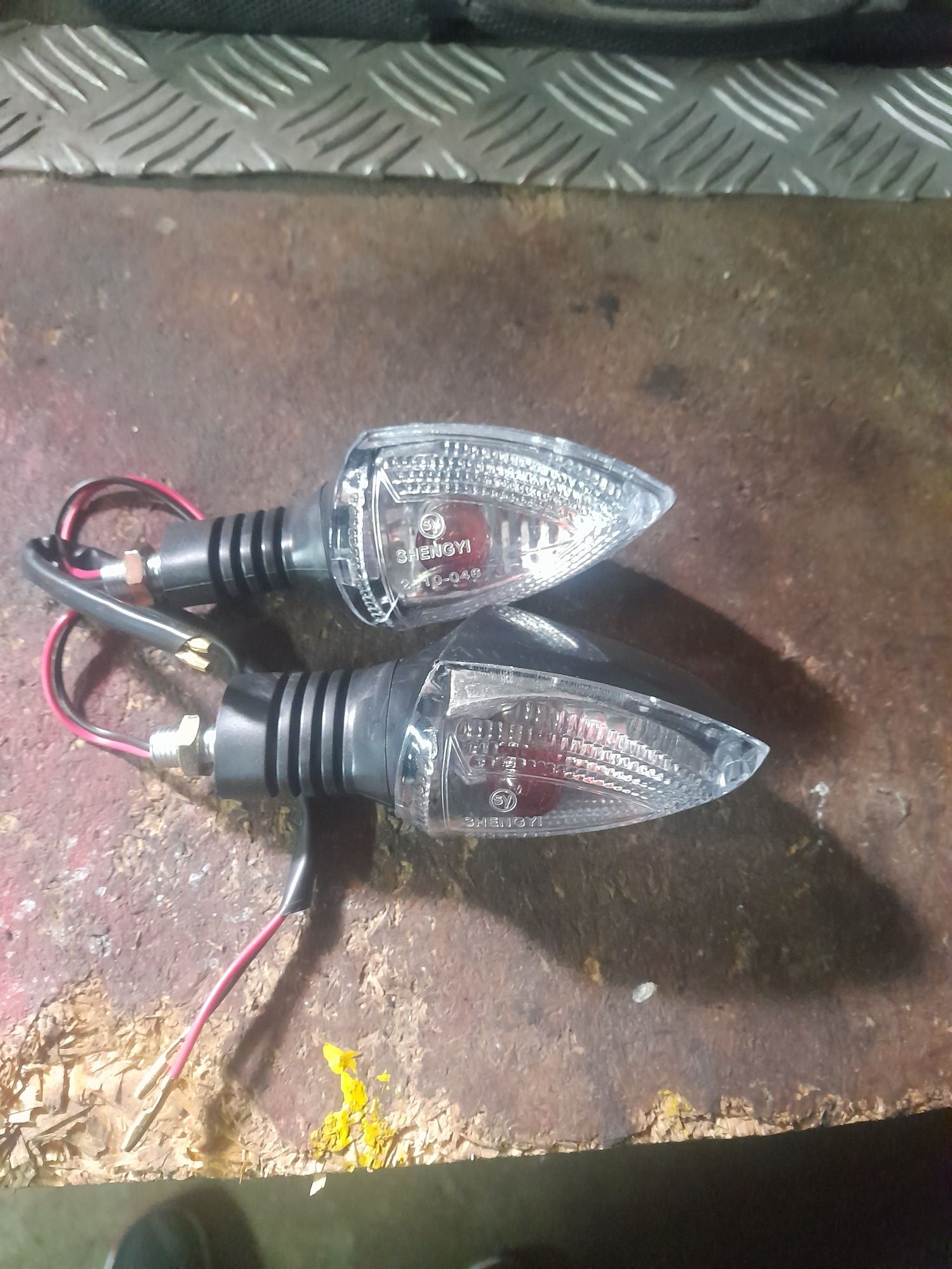 Piscas para moto