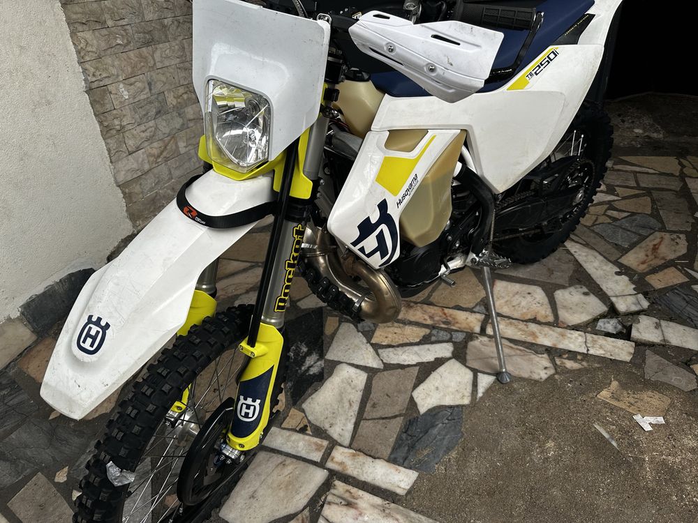 Husqvarna te 250i