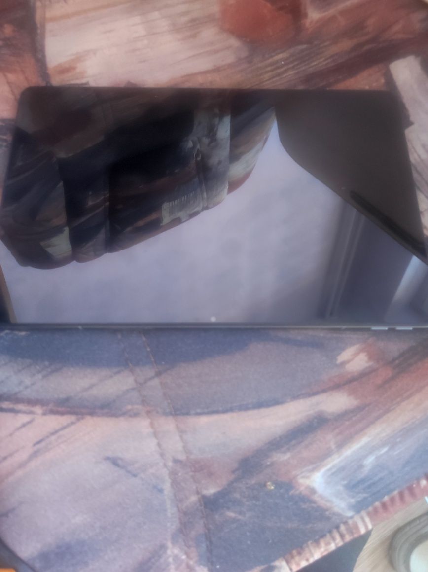 Table Lenovo  M11 etui i rysik -stan jak nowy
