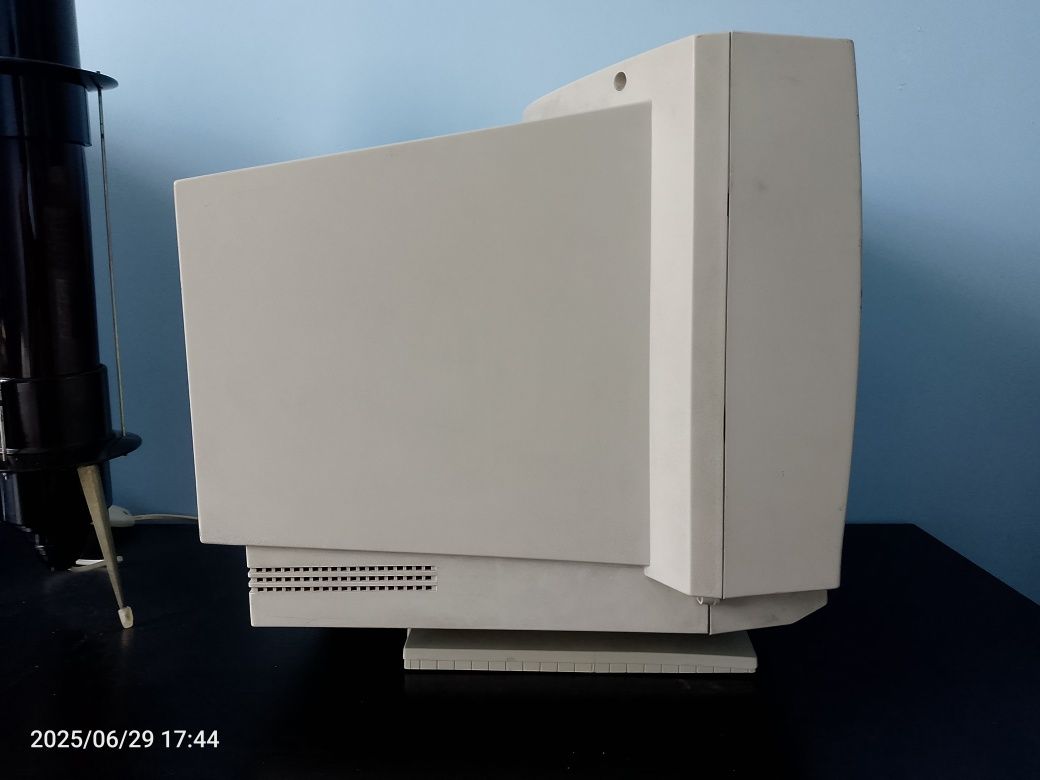 Retro monitor kineskopowy CRT Optimus Optiview 15L