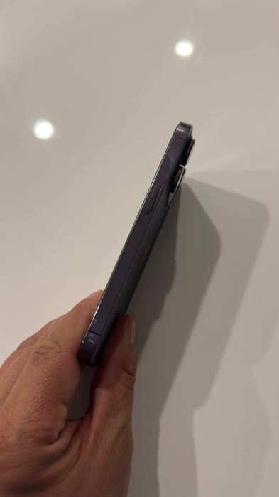 Apple iPhone 14 Pro 256Gb Roxo como novo