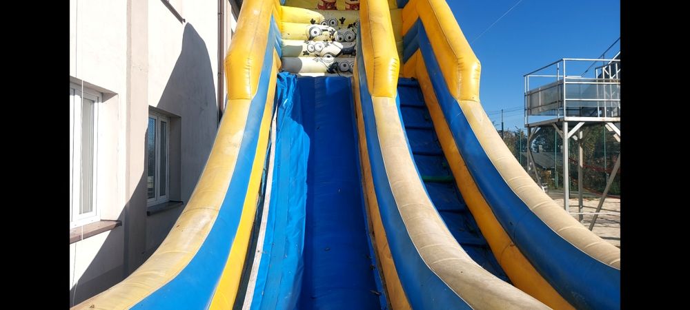 Dmuchaniec zjeżdżalnia duża używana