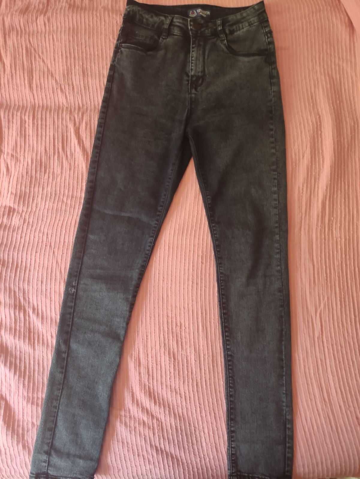 Новые темно серые джинсы. Размер 30