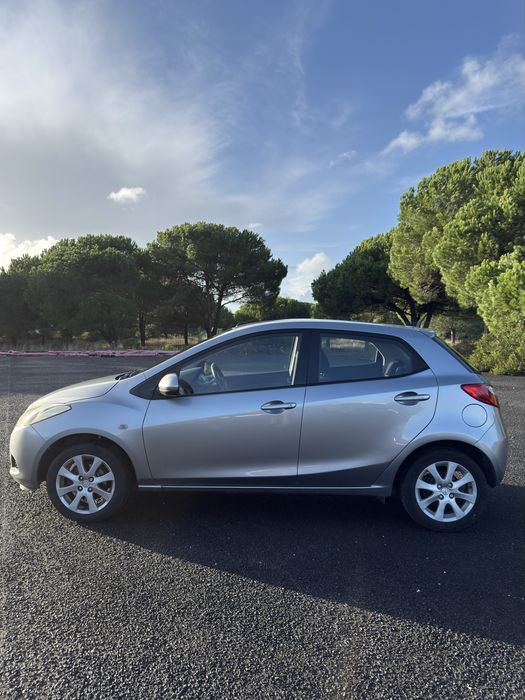 VENDO Mazda 2 1.3 MZ-CD (C/ 79000 KM!)