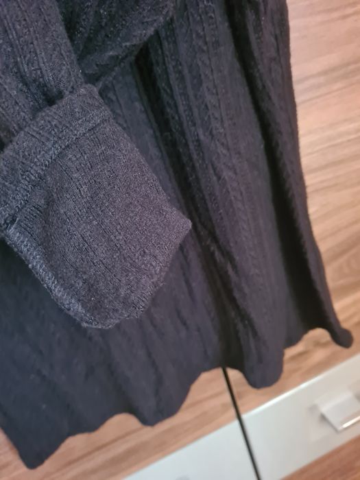 Półgolf czarny z bufkami Reserved