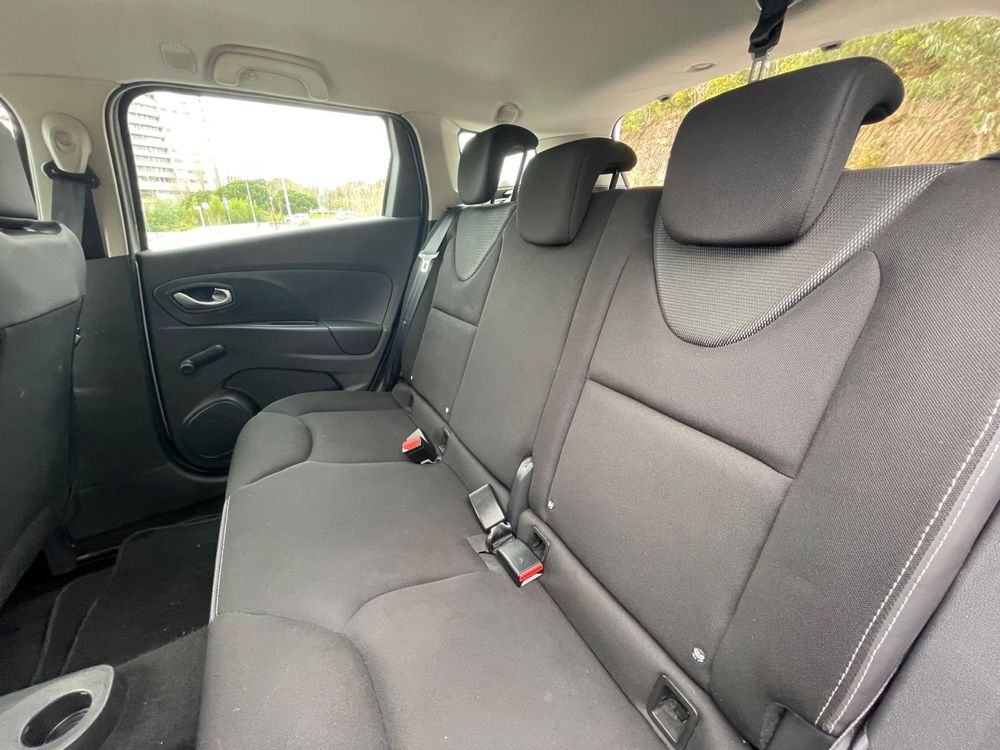 Renault Clio Sport Tourer limited