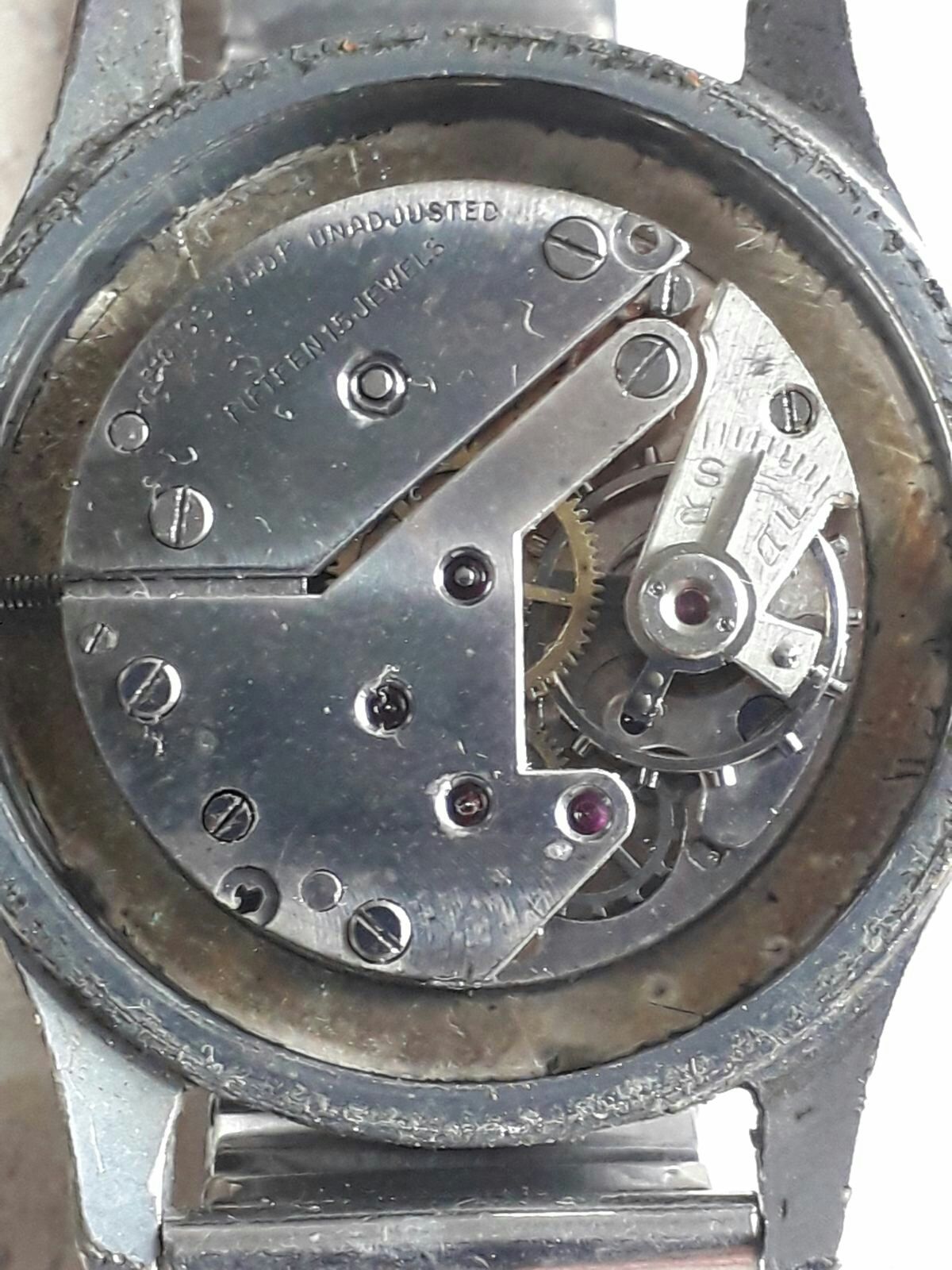 Продам дуже старий1938 - 43року швейцарській годинник для (Вермахта)