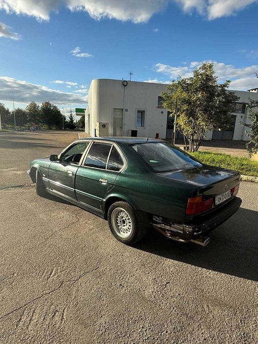 Продам бмв е34 1995р