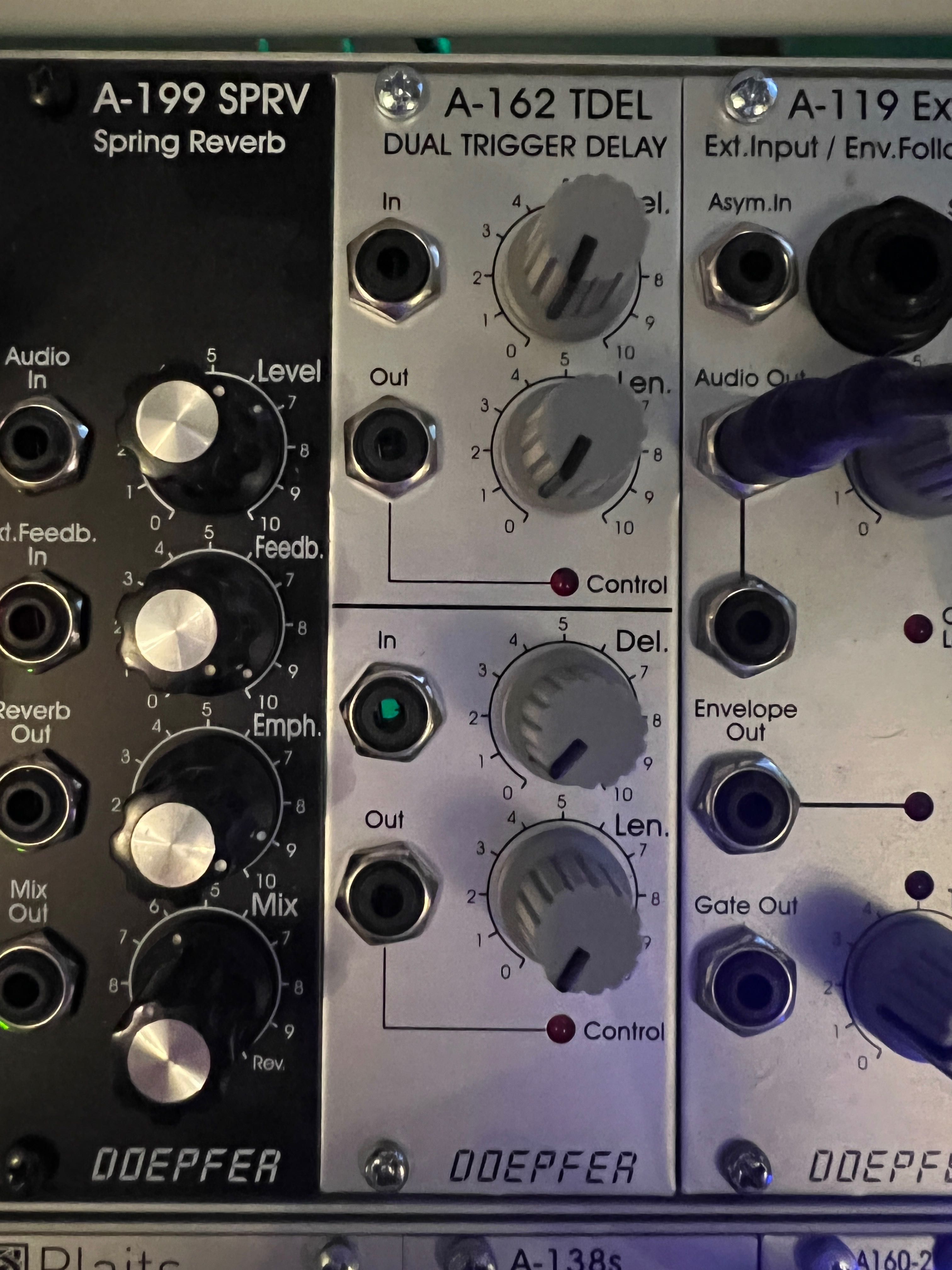 Doepfer A-162 Trigger Delay