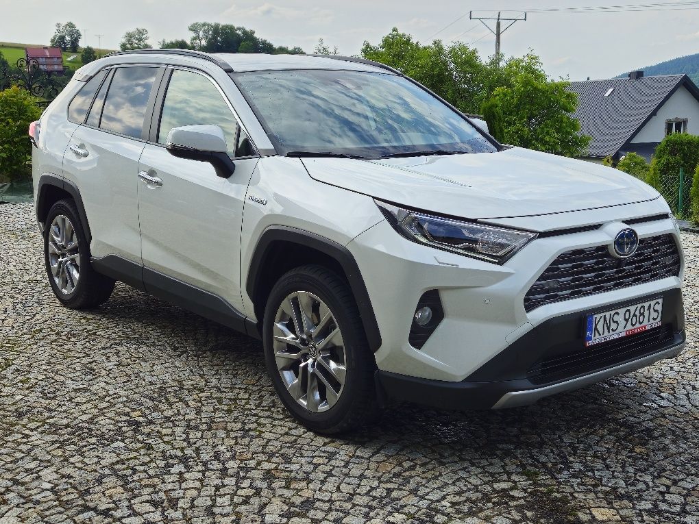 Toyota RAV-4 2.5 hybrid ! AWD 4x4! Przebieg 17tyś t km ! Full opcja !