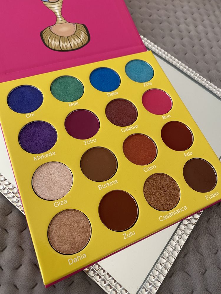 JUVIA'S PLACE Masquerade Palette Mini Paleta Cieni