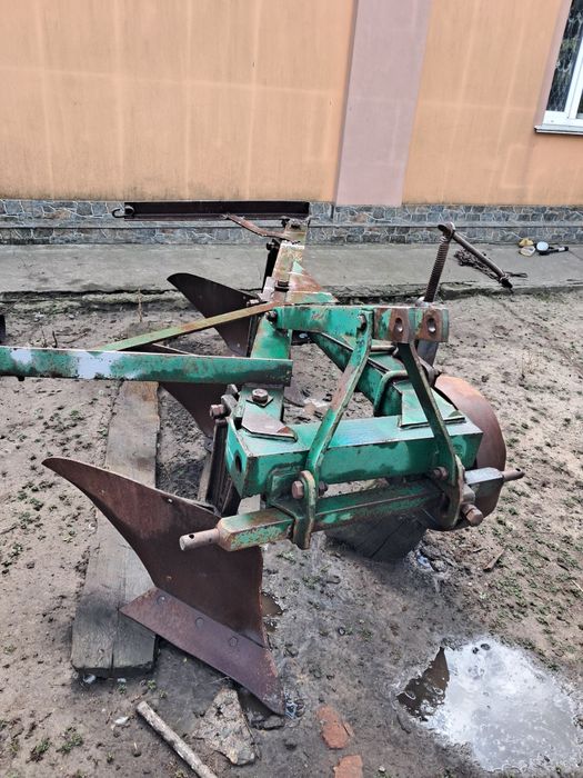 Продам ЮМЗ 6 +плуг плн3-35