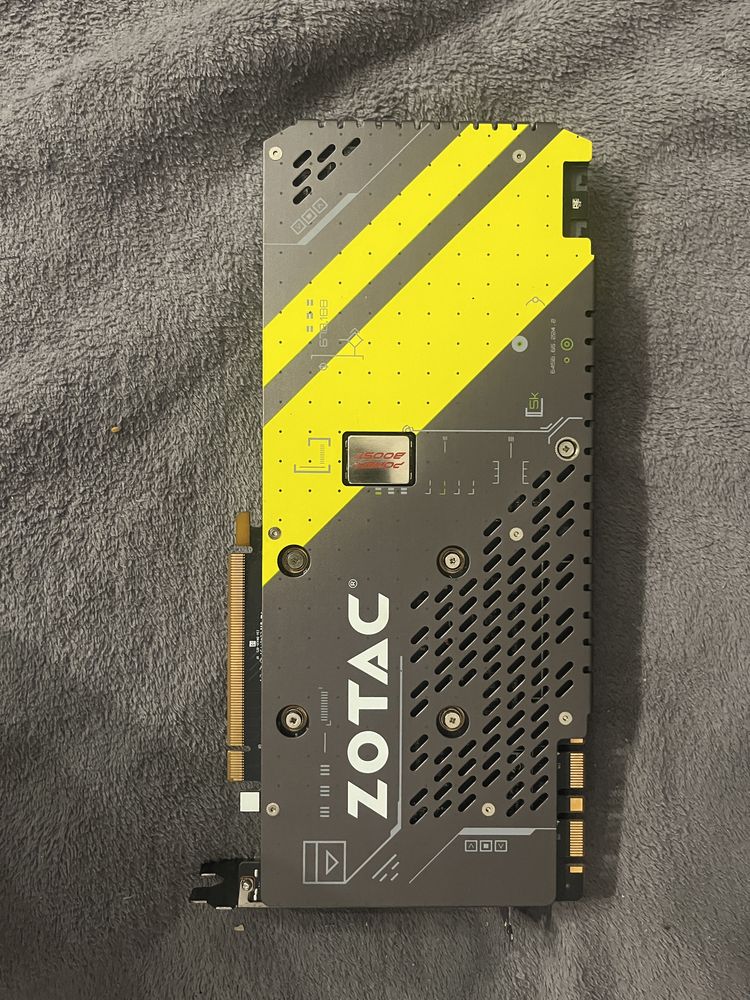 Karta graficzna Zotac GeForce GTX 1070 8GB AMP Ediotion *GW12msc*