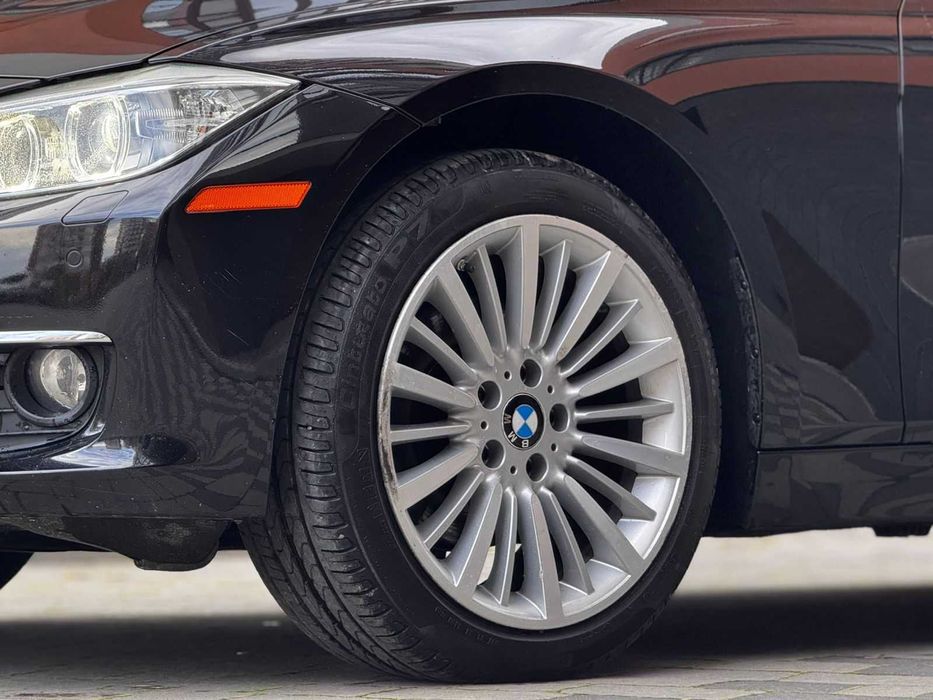 BMW 3 Series  xDrive 2014