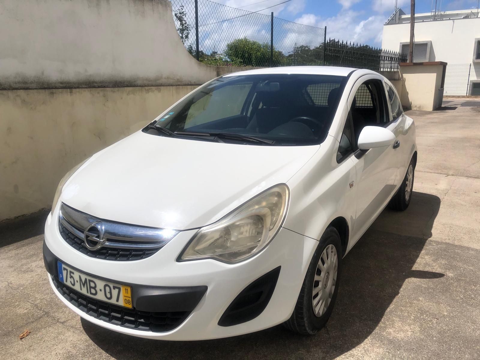 Vende se Opel corsa