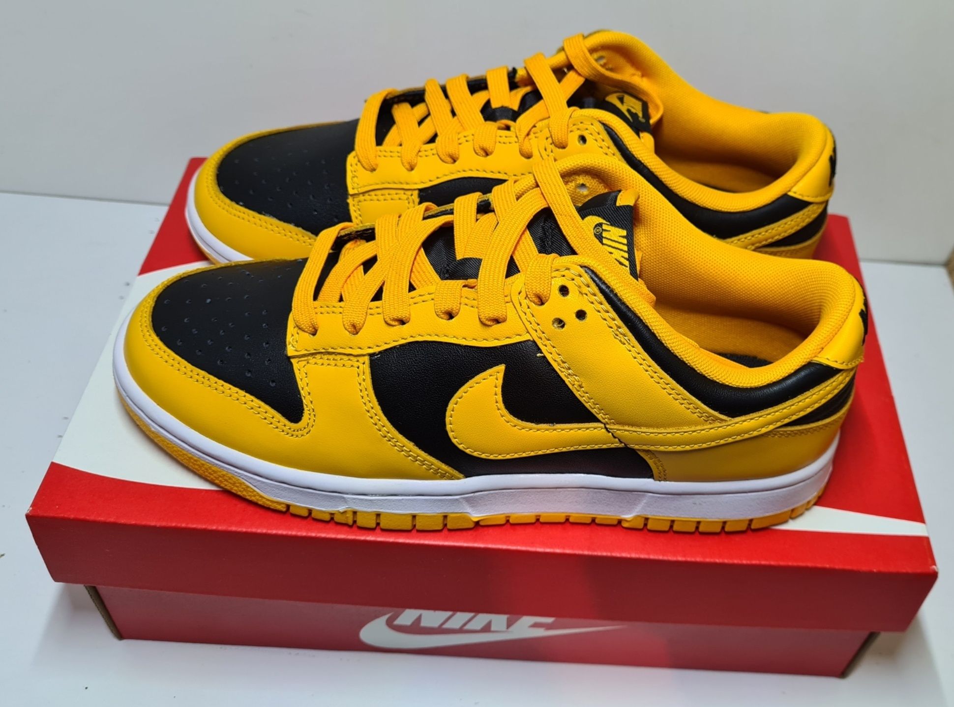 Nike Dunk Low Championship Goldenroad 2021 Tamanho 41 originais novos