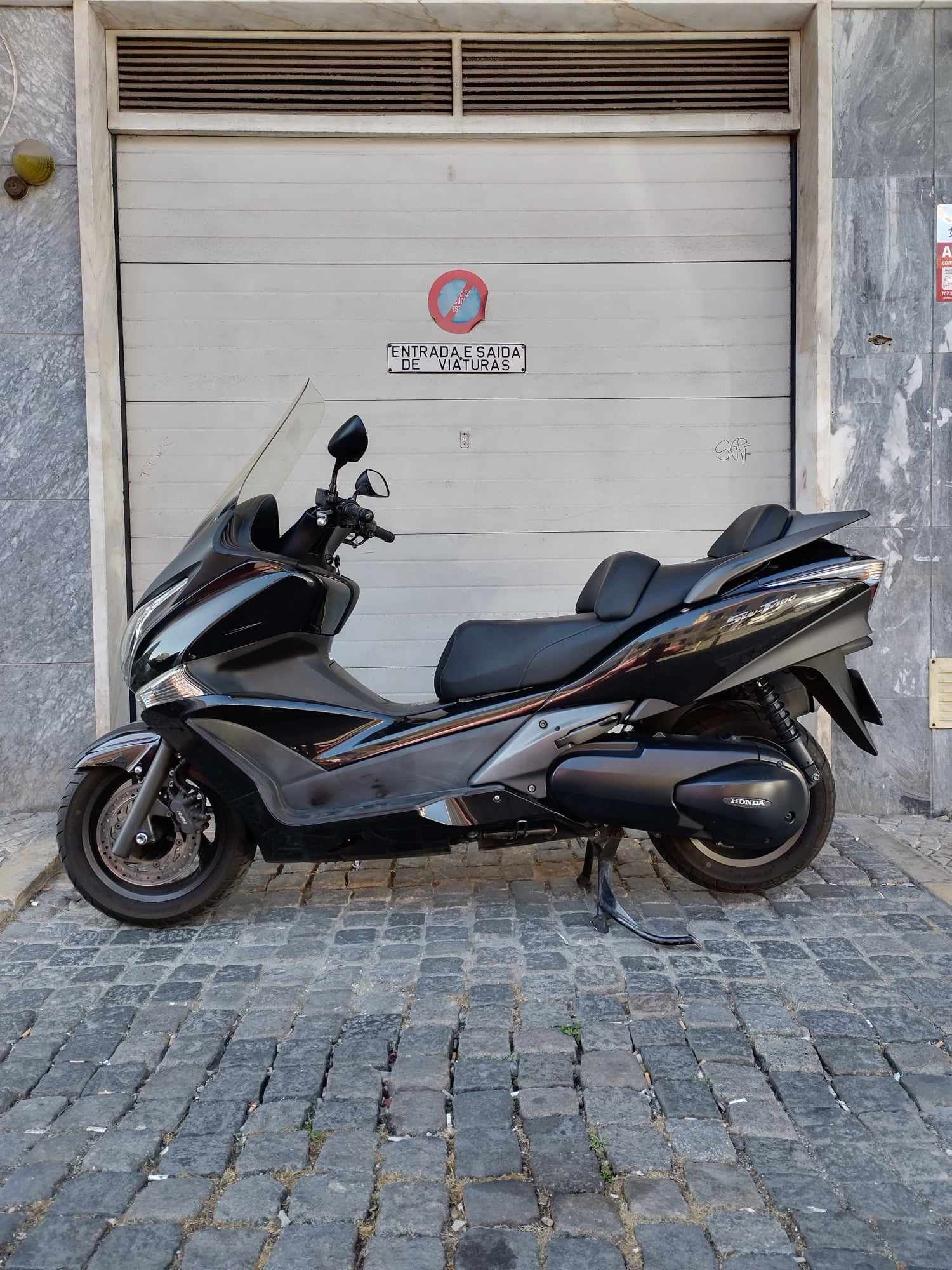 Honda SW-T 400cc