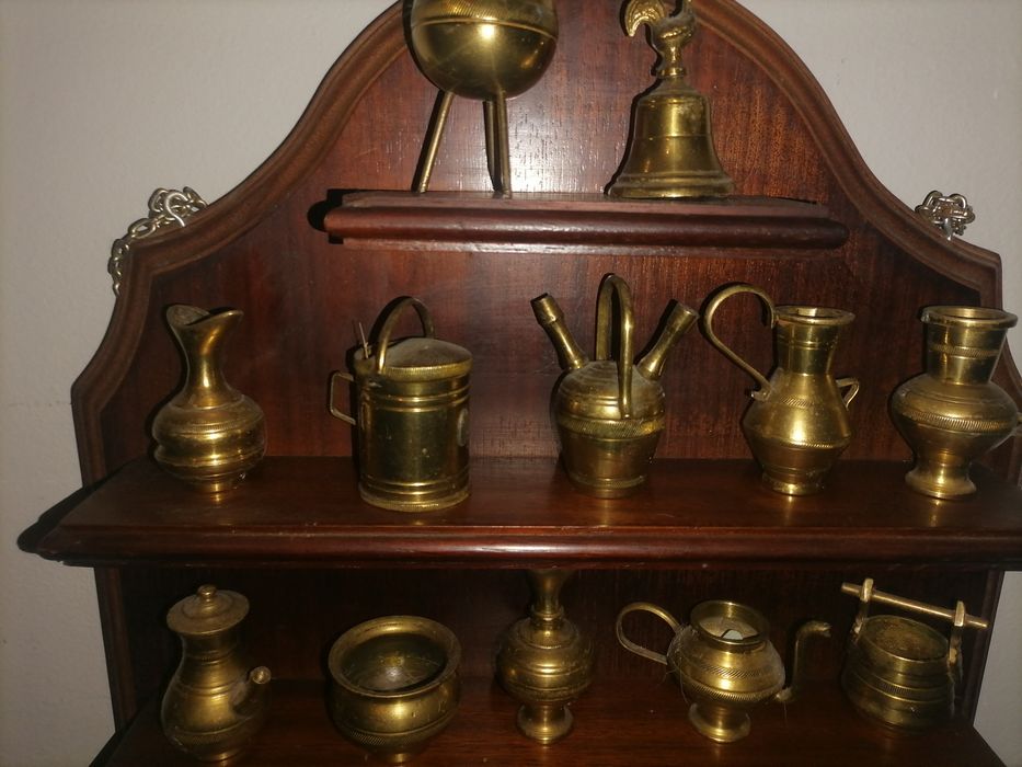 Coleção minitura de cobre 56 €