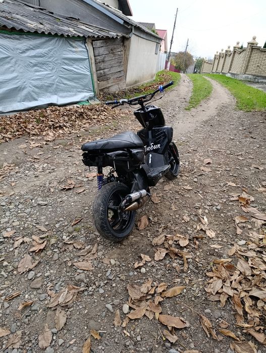 Продам Yamaha slider