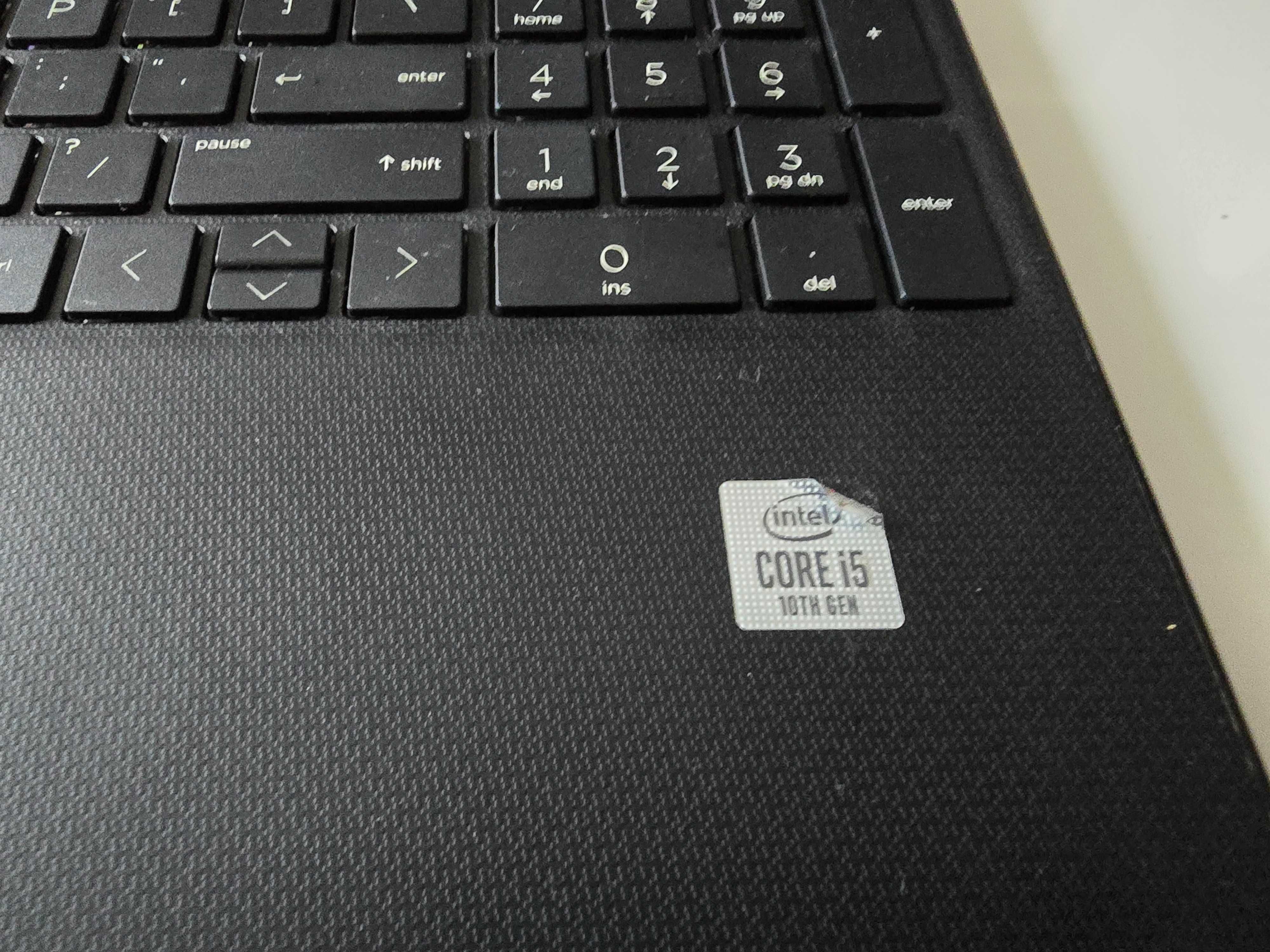 Laptop hp 15s 8/512GB, i5 10th gen