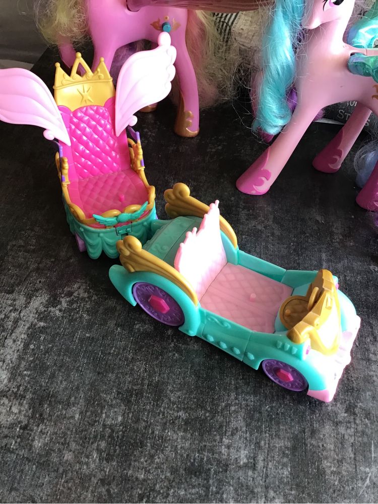 My little pony koniki interaktywne karoca auto tron zestaw