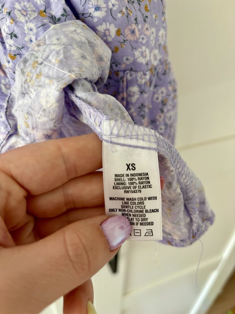 Sliczna bluzka damska na ramiaczkach rayon 100% Aeropostale r. 34/XS
