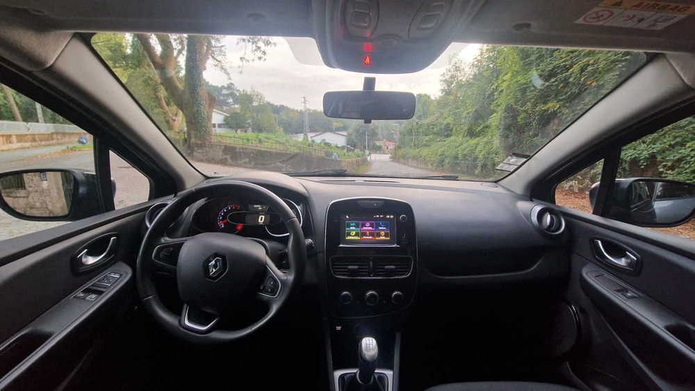 Renault Clio Sport Tourer Limited