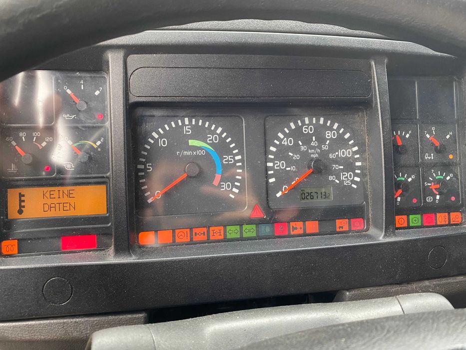 Samochód ciężarowy Volvo FL6 220