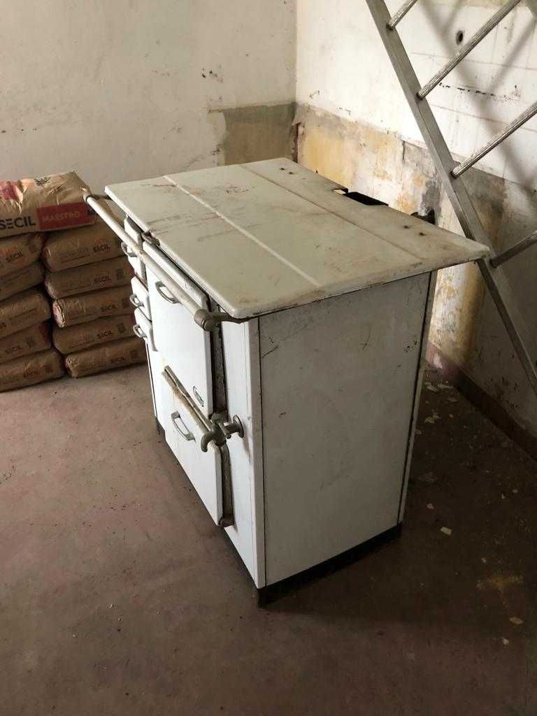 Fogão/forno antigo
