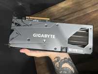 rx7600 8gb vramu