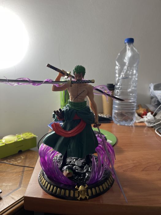 Rurona Zoro figura