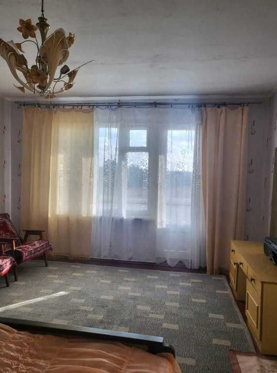 Продам двухповерховий будинок в Низгірцях