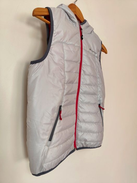 Colete acolchoado para Menina marca Quechua (Novo - 12 anos)