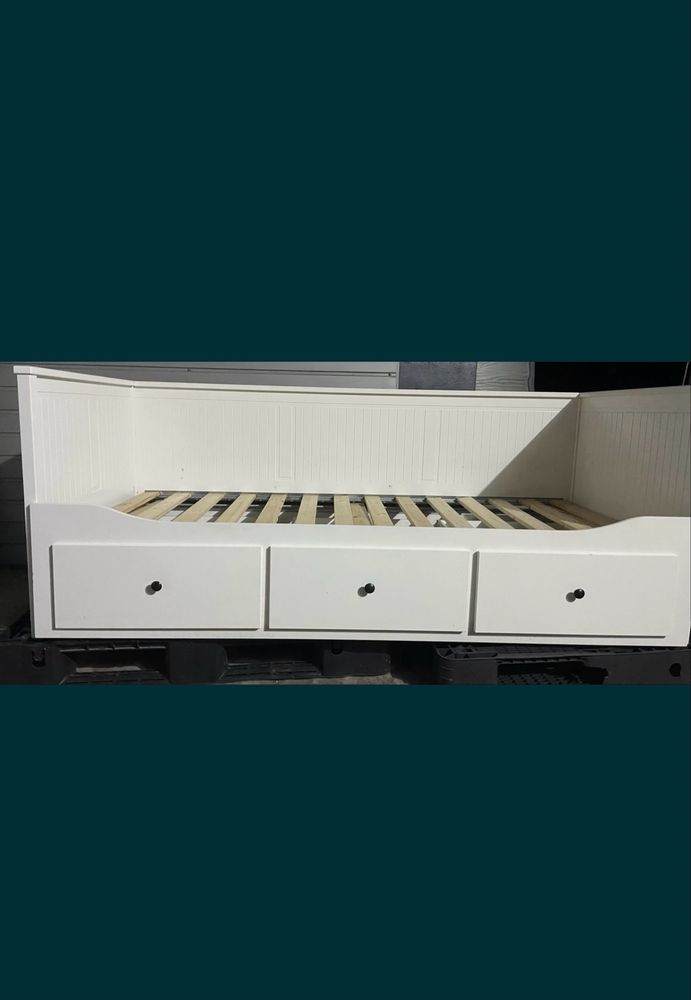 Łóżko Hemnes Ikea