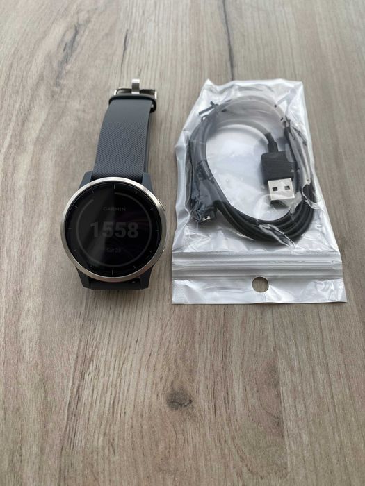 Garmin Vivoactive 4 Silver | NFC, GPS, Музика | Майже ідеальний стан